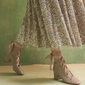 NIB Gorgeous Valentino Ballet Grosgrain Boot 36.5